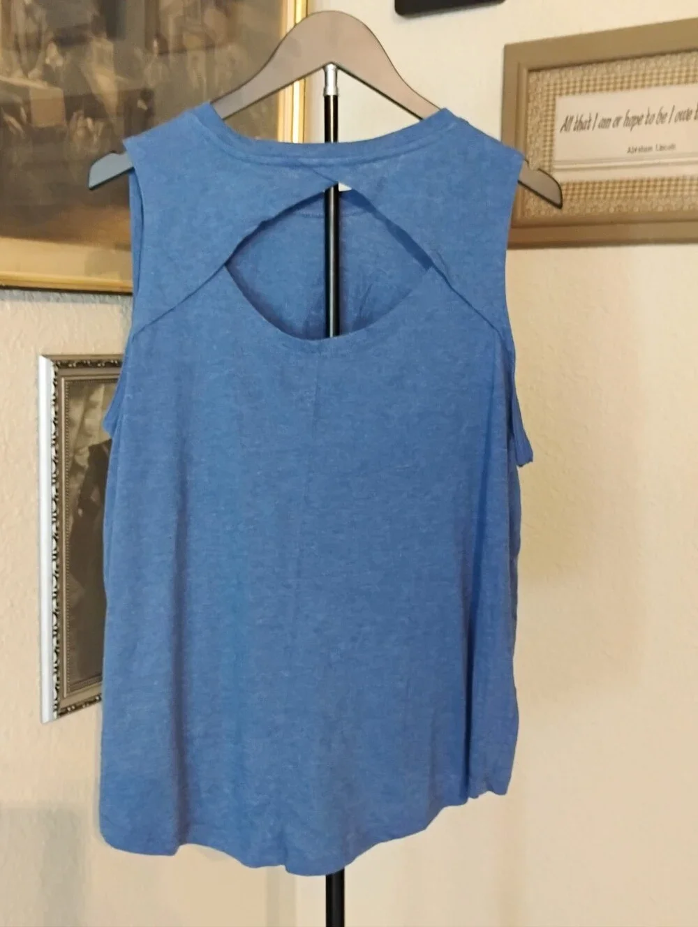 Majestic Blue Kansas City Women's Size 2XL Sleeveless Graphic Muscle Tank